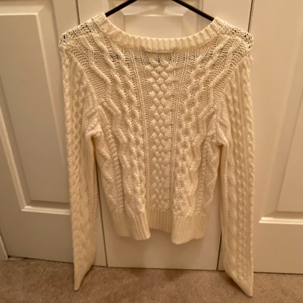 Sweater - Picture 4 of 4